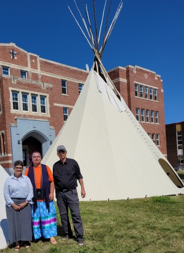 Image shows Mayor of St. Paul Maureen Miller (Left) Sherri Chisan (Middle) and Francis WhiskeyJack (Right)