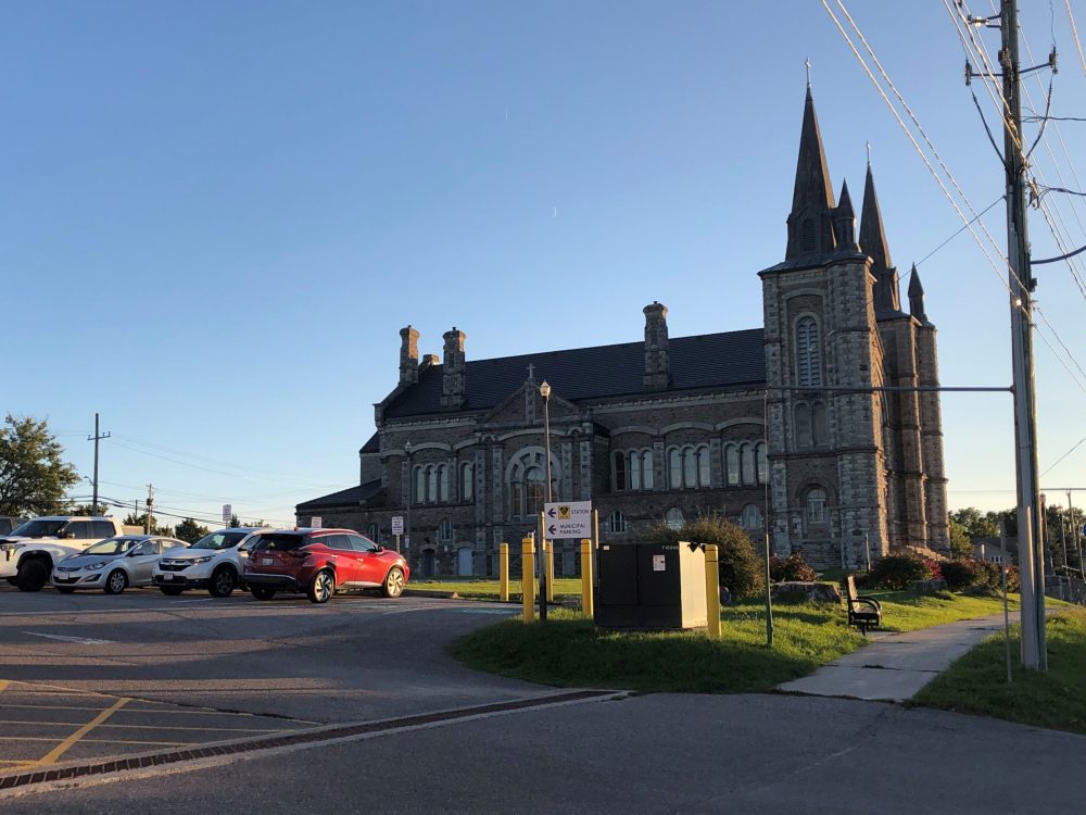 Le projet d’installation d’une tour de soulève de l