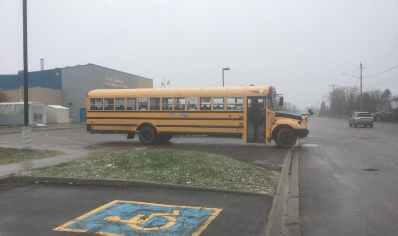 Le dernier autobus à partir du stationnement de l'école de Kapuskasing