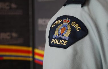 The shoulder of an RCMP uniform.
