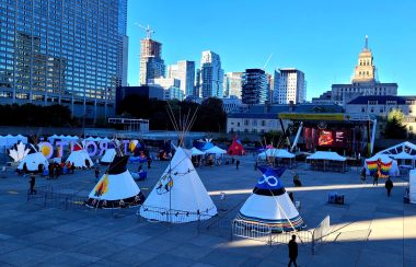 Plaza Nathan Phillip en Toronto