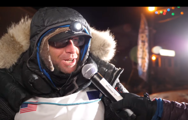 Aaron Peck, originaire de Bezanson, village situé à côté de Grande Prairie est arrivé 10e à la célèbre course de chiens de traîneaux d'Iditarod