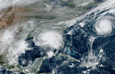 Paulette et Sally, les deux premiers ouragans de cette série à remonter le long des côtes américaines. Photo : NOAA