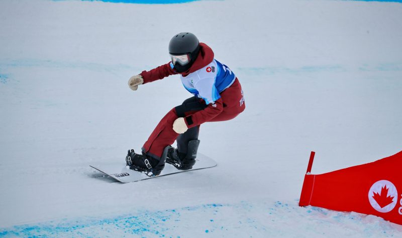 La planchiste souhaite pouvoir se qualifier de nouveau pour les prochains jeux, qui auront lieu dans quatre ans. Élizabeth aura alors 16 ans. Photo : Rudi Terstege