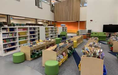 Bibliothèque de la nouvelle école de Yellowknife