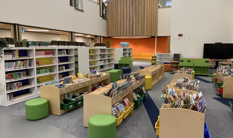 Bibliothèque de la nouvelle école de Yellowknife