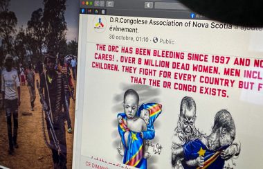 La communauté congolaise à Halifax appelle à la mobilisation pour dénoncer les crimes qui se passent en RDC. Photo : Valentin Alfano