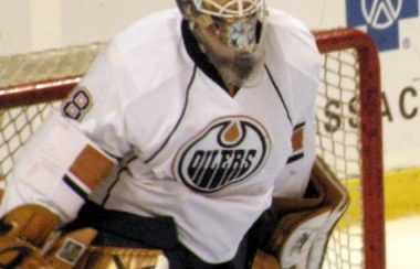 L'ancien joueur des Oilers, Jeff Drouin-Deslauriers, nous fait ses prédictions sur la saison de hockey en cours.