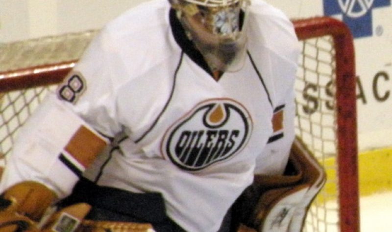 L'ancien joueur des Oilers, Jeff Drouin-Deslauriers, nous fait ses prédictions sur la saison de hockey en cours.