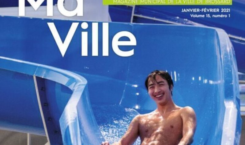 page frontispice du magazine Ma Ville de Brossard où on voit un garçon en maillot de bain glisser dans une glissade d'un centre aquatique