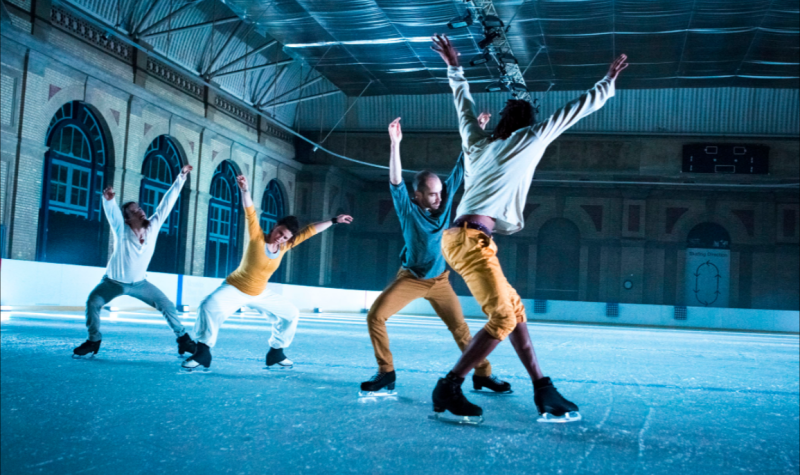 La compagnie montréalaise de patinage contemporain présentera une version différente de cet art de la scène en utilisant la glace, des patins et des mouvements glissés. Image : Gracieuseté, Patin Libre