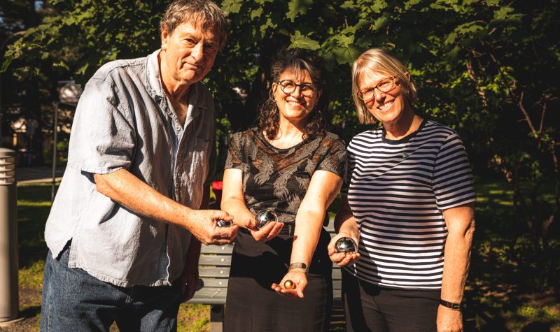 Pictured is René Daigle, husband of the late councillor Rosanne Cohen, Johanne Gauvin, director of the constituency office of the MNA for Brome-Missisquoi, Isabelle Charest, and Lynda Graham, substitute mayor and councillor for district 5, celebrating the inauguration of the newly renovated Place Rosanne-Cohen. The are each holding a specially made pétanque ball.