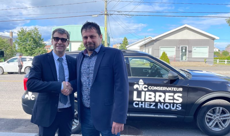 Eric Duhaime en compagnie de Roberto Stéa. Photo : gracieuseté, Parti conservateur du Québec