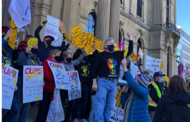 Steve Drost à la manifestation du SCFP à Fredericton