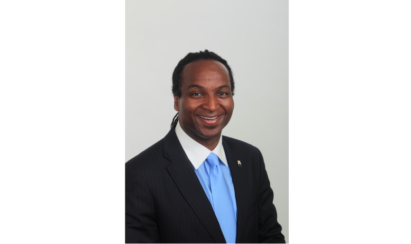Portrait photo of newly appointed SIRT director, Alonzo Wright who is a senior Crown attorney with the Nova Scotia Public Prosecution Service.