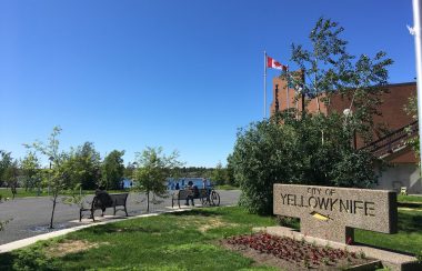 L'hôtel de ville de Yellowknife, N.T.-O.