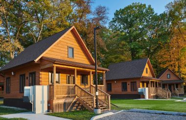 Front view of cabins located at Chiefswood Park