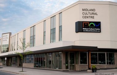 Photo de la façade du Centre culturel de Midland, qui a rouvert ses portes.