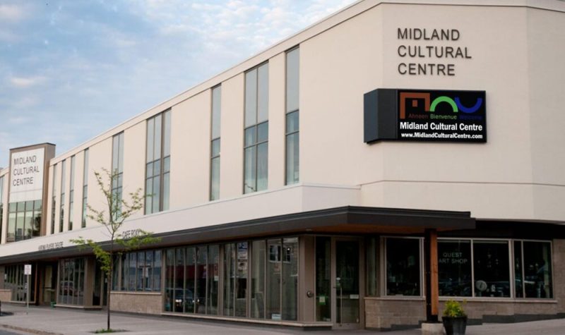 Photo de la façade du Centre culturel de Midland, qui a rouvert ses portes.