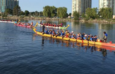 Course de Bateaux-Dragon aux parc Héritage de Barrie