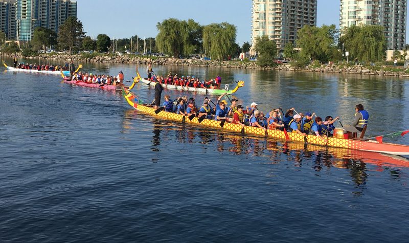 Course de Bateaux-Dragon aux parc Héritage de Barrie