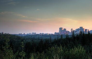 La ville d'Edmonton vu de loin