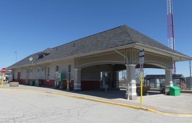 Station de Go Transit à Bradford West Gwillimbury