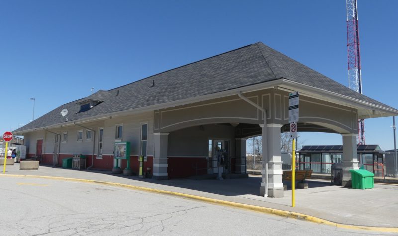 Station de Go Transit à Bradford West Gwillimbury