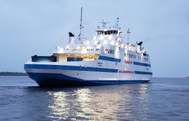 Les élus de la Basse-Côte-Nord demandent le droits pour leurs concitoyens de se rendre à Terre-Neuve via le traversier Qajaq. Photo : Labrador Marine