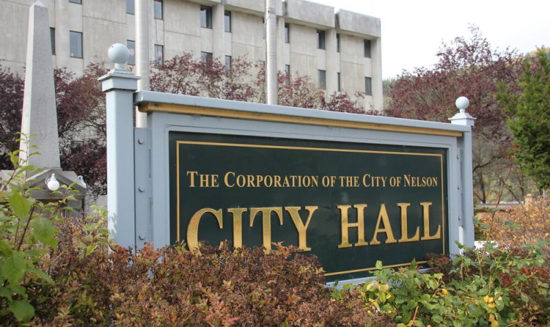 A sign of the Nelson City Hall