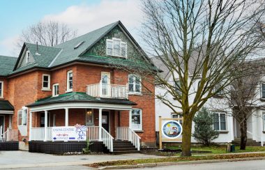 Façade du Seasons Centre for Grieving Children