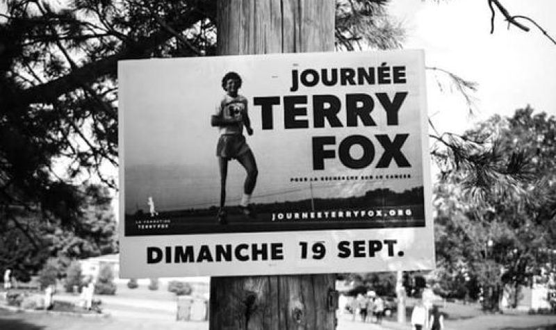 A sign on a telephone pole advertising the 40th annual Pontiac Terry Fox Run.